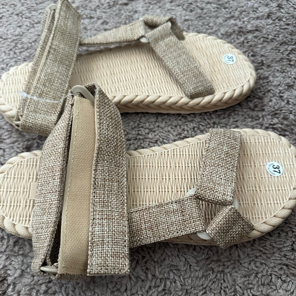 Women Triangle Decor Linen Ankle Strap Sandals, - Picture 5 of 7